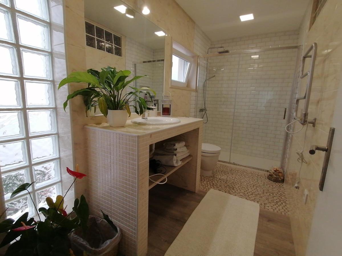 Silver Homestay *